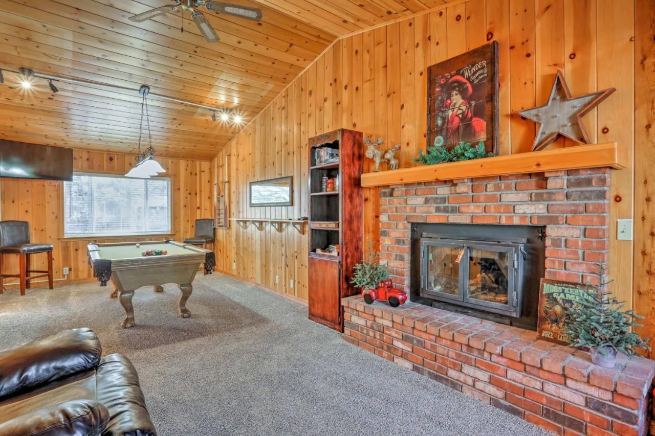Lakeside Home With Game Room, Yard, Deck And Fireplace Pinetop-Lakeside Exterior photo